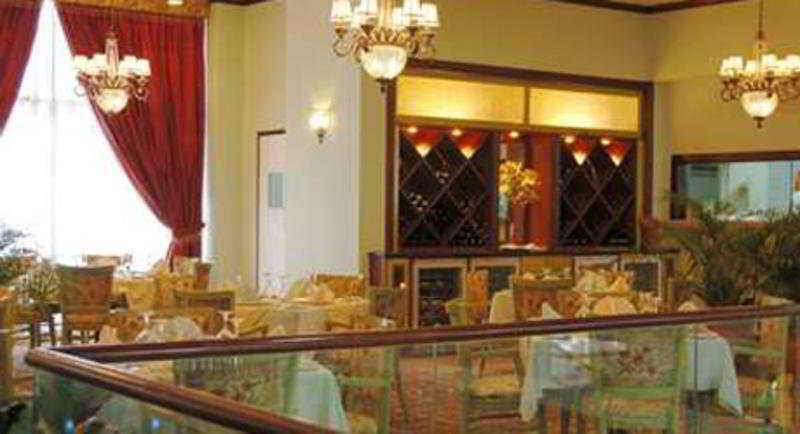 Wyndham Kingston Jamaica Hotel Restaurant photo